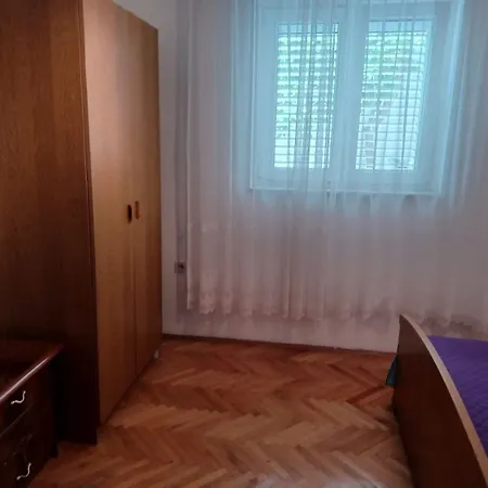 Apartments Marija Трогир
